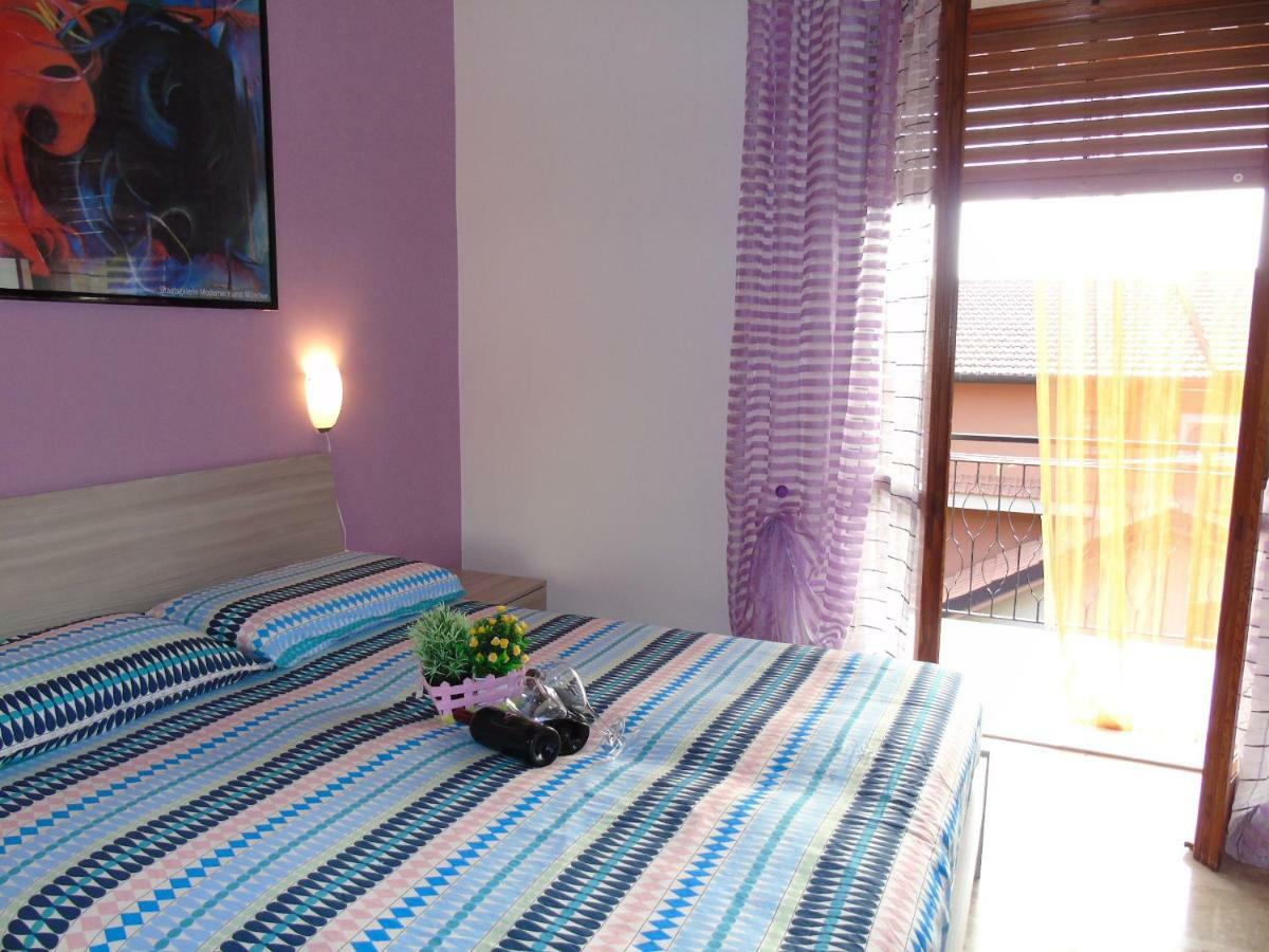 Apartment Aurora & Nicole Ideal Per Biker Con Terazza Vista Mare Parcheggio E Wi-Fi Gratuiti Pietra Ligure Exterior photo